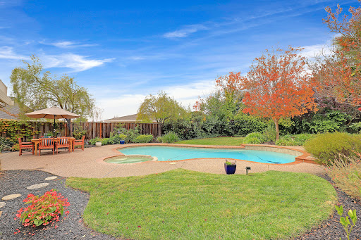 Gina Piper I Elation Real Estate image