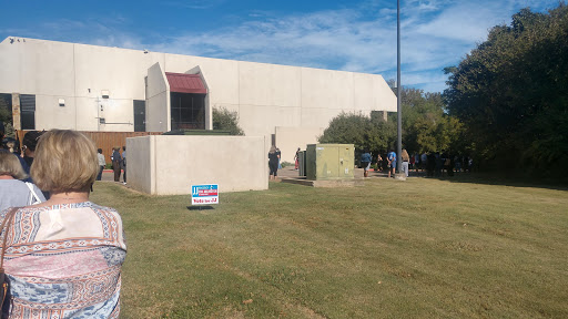 Recreation Center «Elzie Odom Athletic Center», reviews and photos, 1601 NE Green Oaks Blvd, Arlington, TX 76006, USA