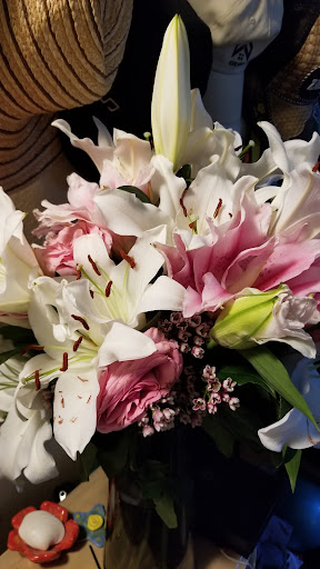 Florist «A Pocket Full of Petals», reviews and photos, 5934 Warner Ave, Huntington Beach, CA 92649, USA