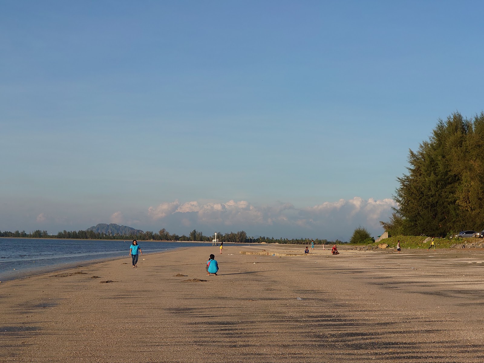 Rawai Beach Satoon'in fotoğrafı turkuaz saf su yüzey ile