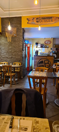 Atmosphère du Restaurant Californian Burger à Saint-Étienne - n°4