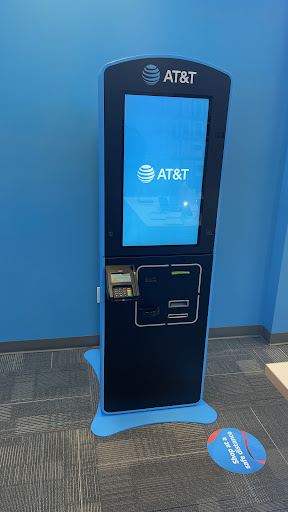 AT&T Store image 3