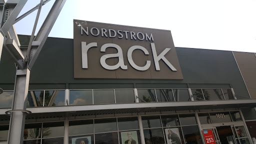 Department Store «Nordstrom Rack Burbank Empire Center», reviews and photos, 1601 N Victory Pl, Burbank, CA 91502, USA