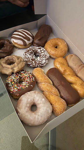 Donut Shop «Heavenly Donuts», reviews and photos, 1915 N Lombard St, Portland, OR 97217, USA