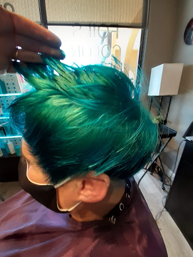 Beauty Salon «Salon 131», reviews and photos, 13049 Park Blvd N, Seminole, FL 33776, USA