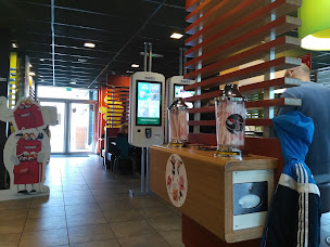 Photo n°64 de McDonald's à Provins ()