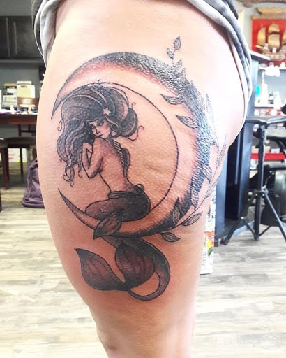 Explore star wars sleeve tattoo ideas, creative tattoo ideas in Springfield, available at To the nines tattoo