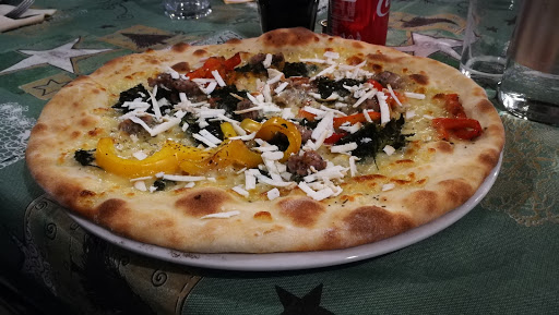 Pizzeria Lisola in Polcenigo, Provincia di Pordenone