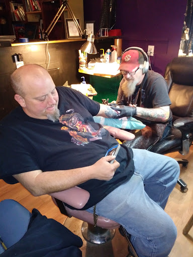 Tattoo Shop «Sparkle City Tattoos», reviews and photos, 2811 Reidville Rd #22, Spartanburg, SC 29301, USA