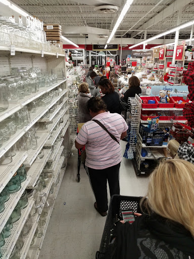 Craft Store «Michaels», reviews and photos, 851 S White Station Rd, Memphis, TN 38117, USA