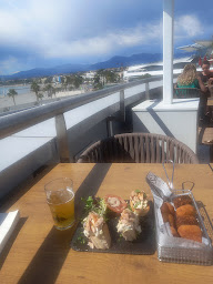 Photo n°70 de Olas Y Tapas à Saint-Laurent-du-Var ()