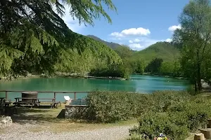 Lago Di Gioviano image