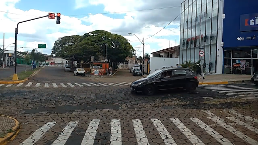 Drogaria Lourdes em Batatais