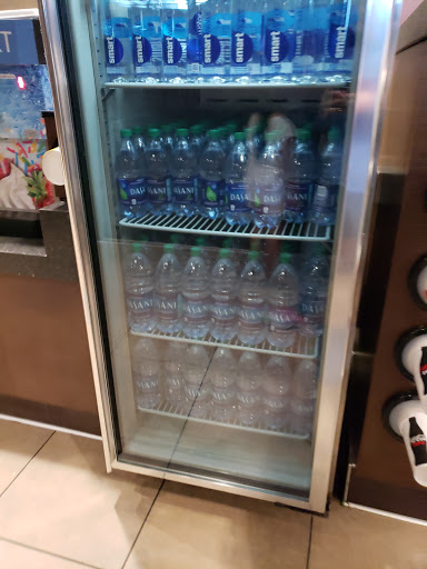 Movie Theater «Cobb Liberty Luxury 15 & Cinébistro», reviews and photos, 7514 Bales St, Liberty Township, OH 45069, USA