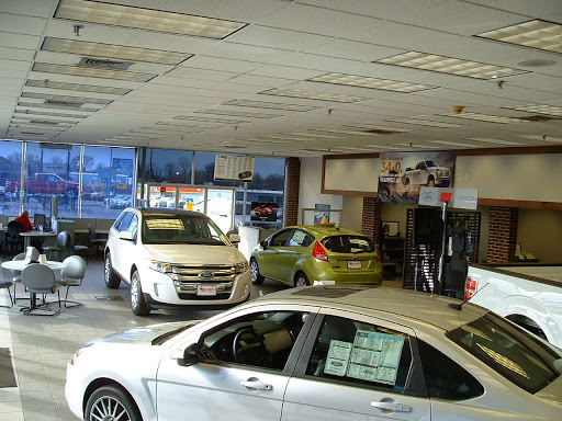 Ford Dealer «Roberts Motors», reviews and photos, 4350 N Alby St, Alton, IL 62002, USA