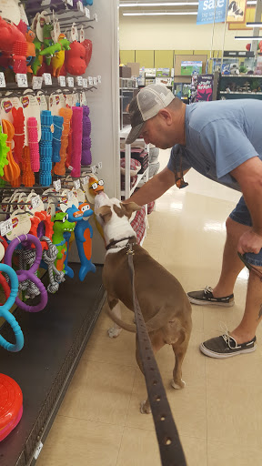 Pet Supply Store «Petco Animal Supplies», reviews and photos, 1704 US Hwy 27 S, Sebring, FL 33870, USA