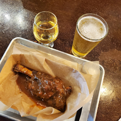 Brewpub «Intrinsic Smokehouse and Brewery», reviews and photos, 509 W State St, Garland, TX 75040, USA