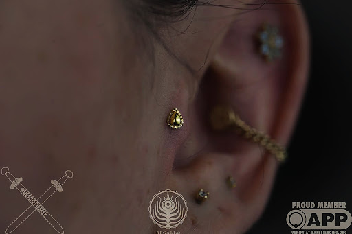 Explore honeycomb tattoo ideas, creative tattoo ideas in Houston, available at Houston Heights Tattoo & Piercing