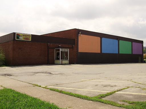 Bowling Alley «Warpath Bowling Lanes», reviews and photos, 2449 Memorial Blvd, Kingsport, TN 37664, USA