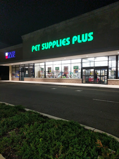 Pet Supply Store «Pet Supplies Plus», reviews and photos, 375 Paterson Ave #105, Wallington, NJ 07057, USA