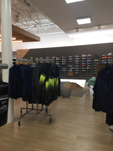 Sporting Goods Store «Gazelle Sports Kalamazoo», reviews and photos, 214 S Kalamazoo Mall, Kalamazoo, MI 49007, USA
