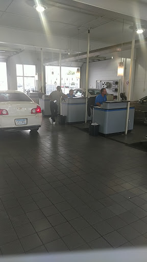 Chevrolet Dealer «Jack Maxton Chevrolet», reviews and photos, 700 E Dublin Granville Rd, Columbus, OH 43085, USA