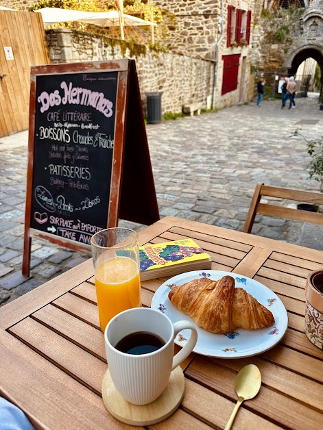 Café littéraire Dos Hermanas - Cafe Dinan à Dinan (Côtes-d'Armor 22)