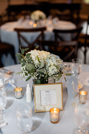 Grocery Store «Quality Food Center», reviews and photos, 6940 Coal Creek Pkwy SE, Newcastle, WA 98059, USA