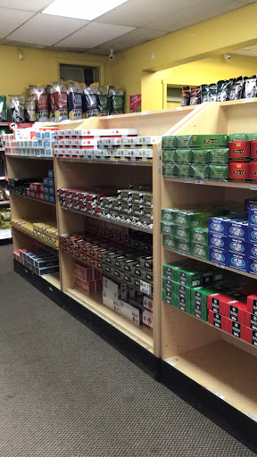 Vaporizer Store «Cigarette Outlet & Vapor Lounge», reviews and photos, 2141 Lincoln Hwy E, Lancaster, PA 17602, USA