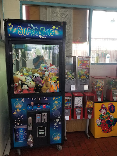 Car Wash «Mountain Avenue Car Wash», reviews and photos, 820 N Mountain Ave, Ontario, CA 91762, USA