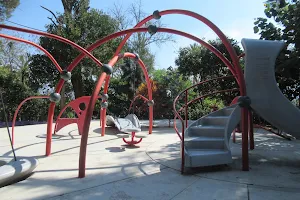 Del Agua Centenario Playground image