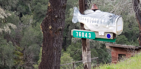 Twin Peaks Ranch - 76320 Bryson Hesperia Rd, Bradley, California - Zaubee