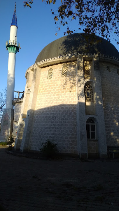 Hoca Ahmet Yesevi Camii