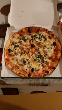 Plats et boissons du Pizzas à emporter Le kiosque à pizza à Chalus - n°4