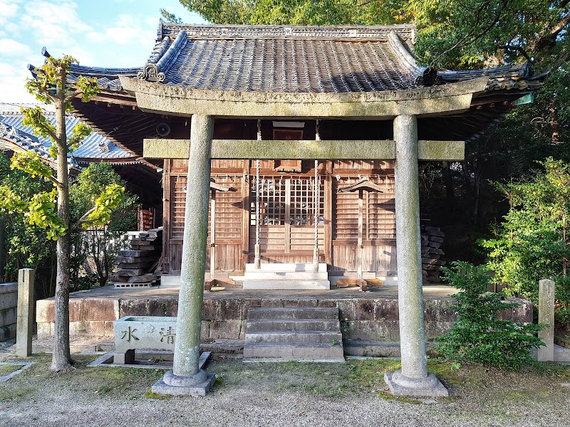 英霊神社