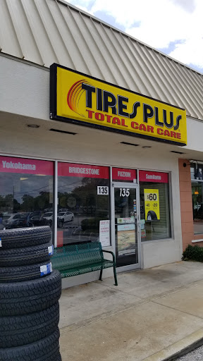 Tire Shop «Tires Plus», reviews and photos, 135 N Hwy A1A, Jupiter, FL 33477, USA