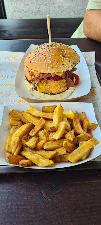 Plats et boissons du Restaurant de hamburgers Burger University Millénaire à Castelnau-le-Lez - n°12