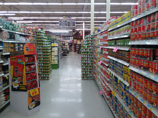 Shopping Mall «Super Mall», reviews and photos, 5220 S Pulaski Rd, Chicago, IL 60632, USA