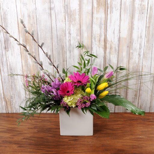 Florist «Blue Moon Florist & Gift Shop», reviews and photos, 1107 Horseshoe Pike, Downingtown, PA 19335, USA