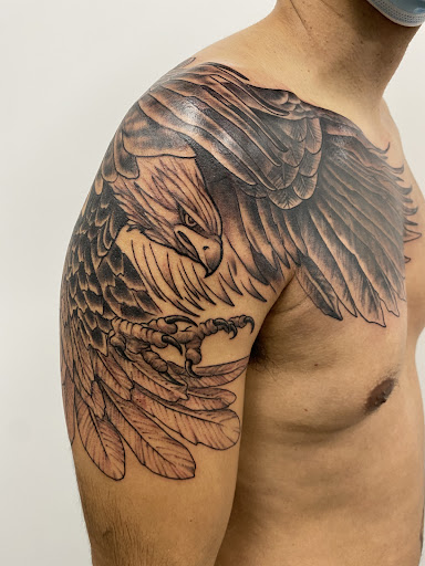 Tattoo Shop «The Edge Tattoo», reviews and photos, 986 Sullivan Ave, South Windsor, CT 06074, USA