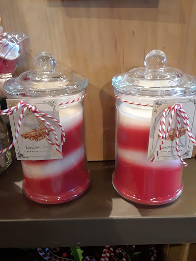 American Restaurant «Cracker Barrel Old Country Store», reviews and photos, 19550 Coastal Hwy, Rehoboth Beach, DE 19971, USA