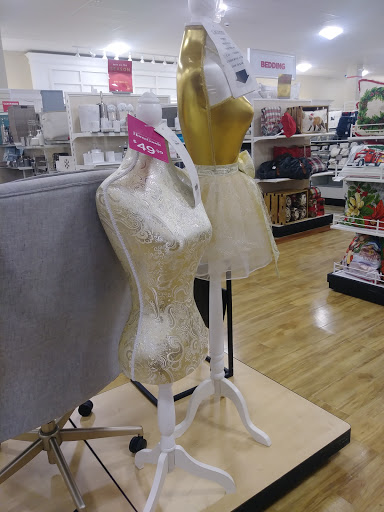 Department Store «HomeGoods», reviews and photos, 11100 W Burleigh St #140, Wauwatosa, WI 53222, USA