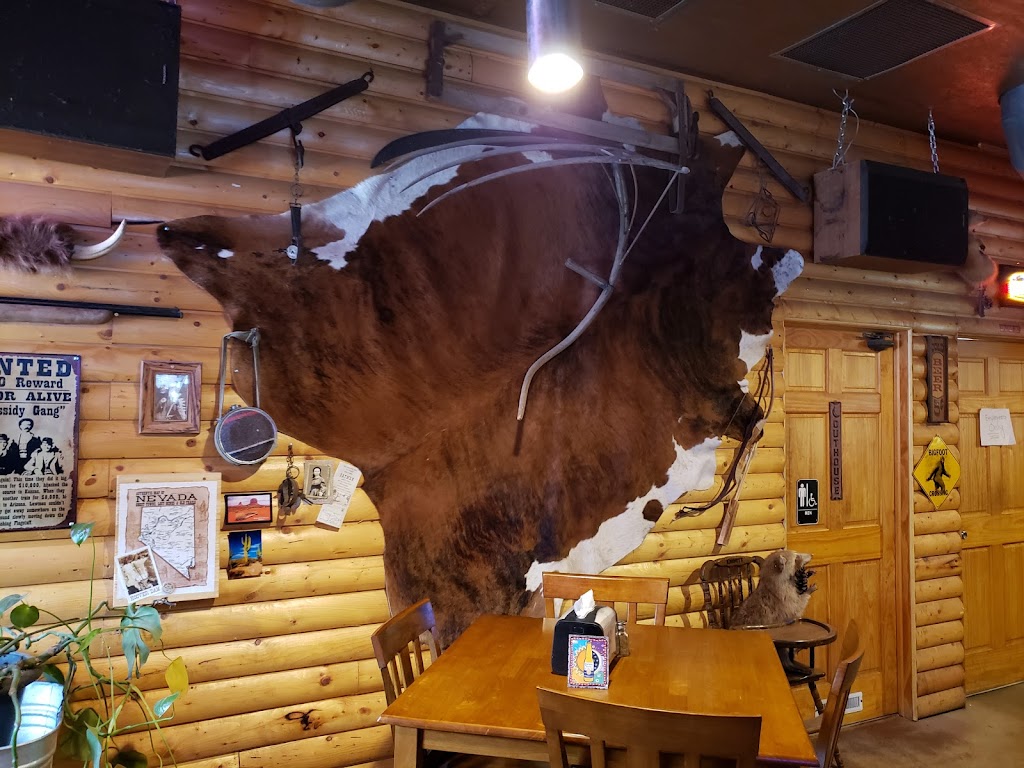 Tommy's Roadhouse Saloon 54970