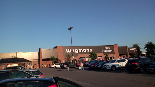 Supermarket «Wegmans», reviews and photos, 370 Orchard Park Rd, West Seneca, NY 14224, USA