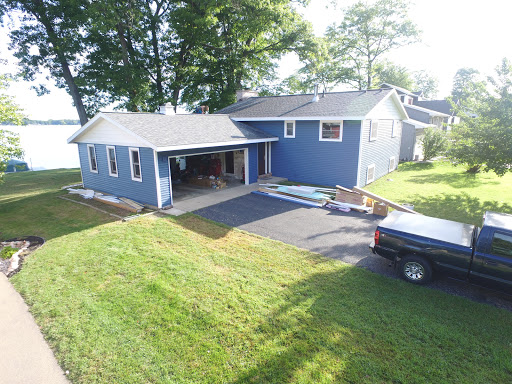 Roofing Contractor «West Michigan Roofing & Construction», reviews and photos, 3736 West River Dr NE, Comstock Park, MI 49321, USA
