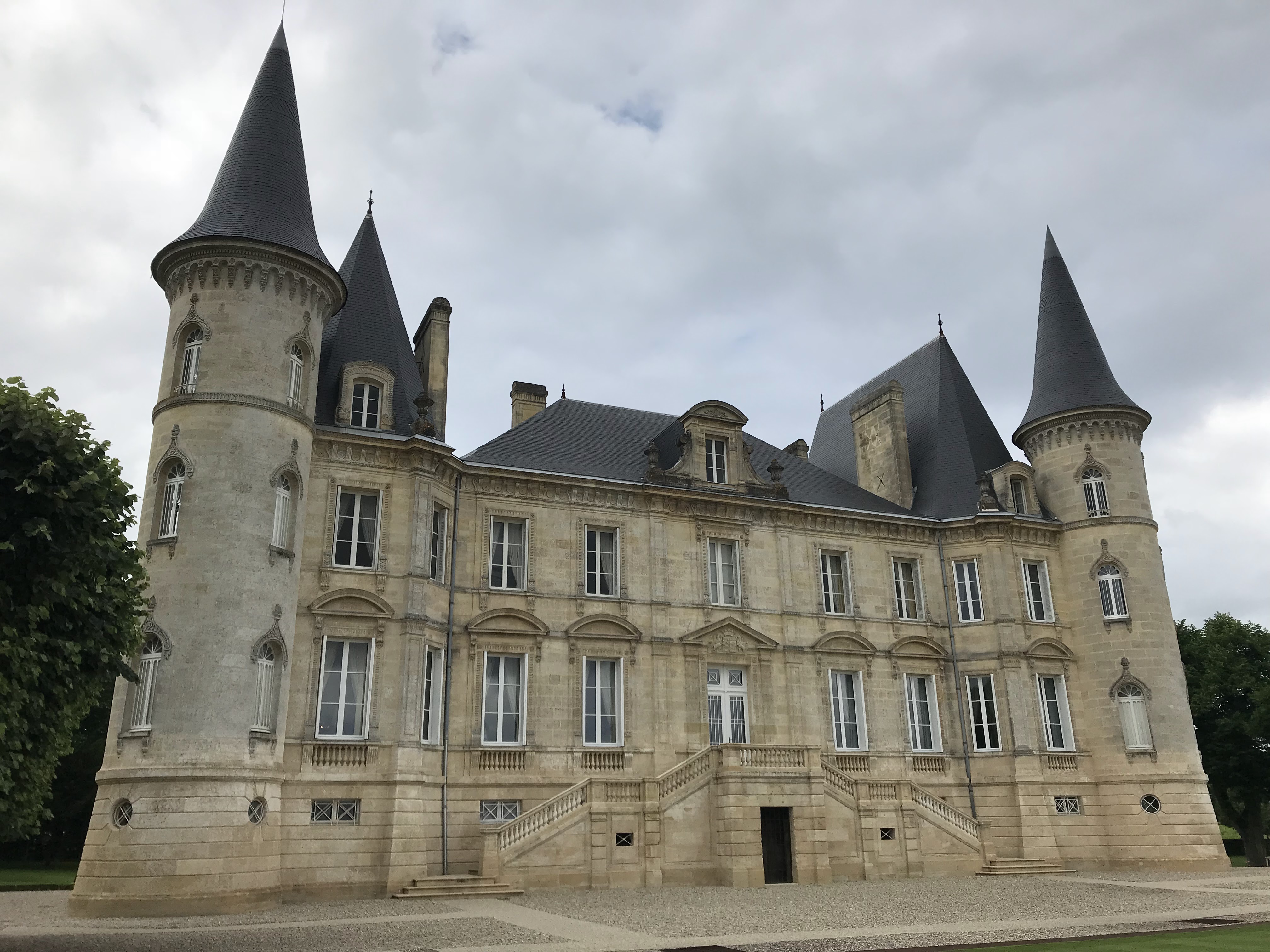 Photo n° 6 de l'avis de Joel. fait le 06/06/2018 à 08:08