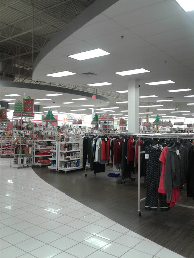 Clothing Store «Burlington Coat Factory», reviews and photos, 9470 FM 1960 Bypass Rd W, Humble, TX 77338, USA