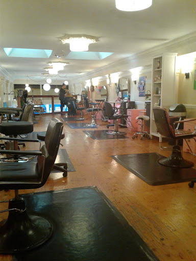 Hair Salon «Glama-Rama Salon», reviews and photos, Glama-Rama Salon, 304 Valencia St, San Francisco, CA 94103, USA