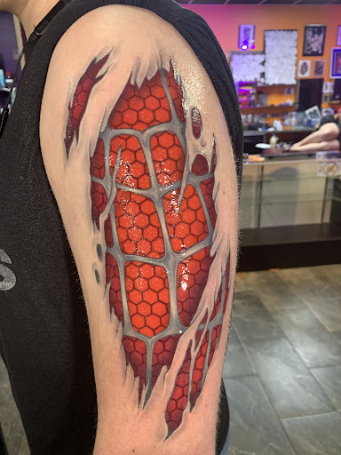 Tattoo Shop «Black Heart Tattoo», reviews and photos, 1926 Hudson Bridge Rd, Stockbridge, GA 30281, USA