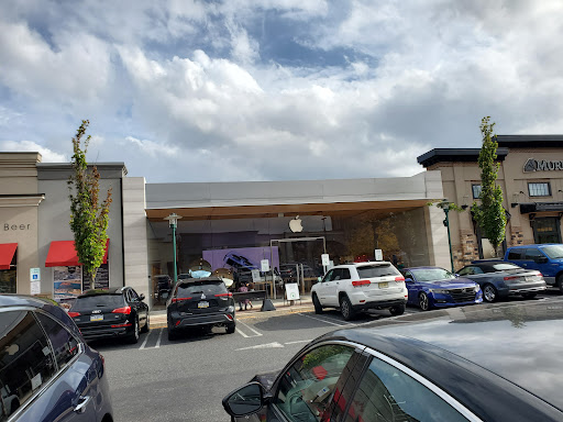 Computer Store «Apple Lehigh Valley», reviews and photos, 250 Lehigh Valley Mall, Whitehall, PA 18052, USA